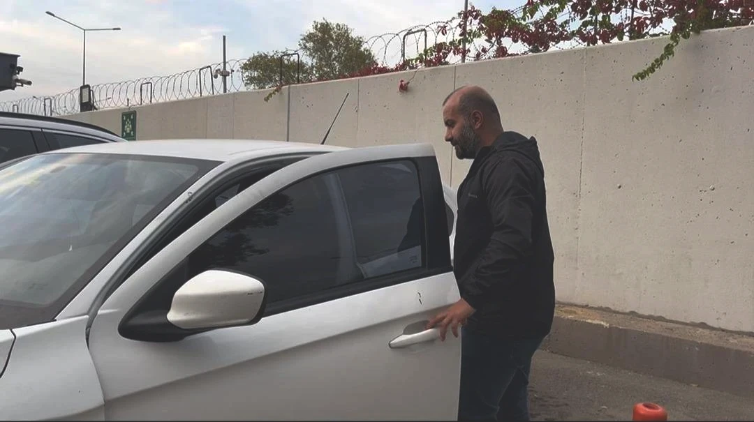 Duvarda asılı fotoğrafla kurtuldu! 1,5 milyon lirasını çaldıracaktı 2