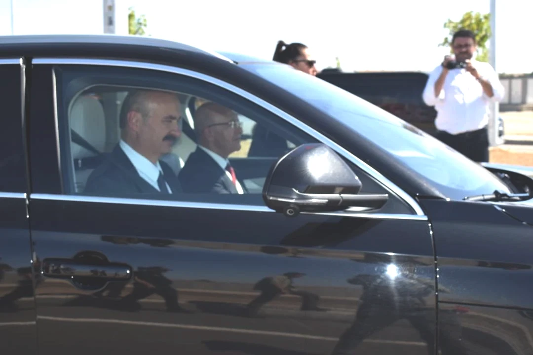 Bakan Şimşek bir ili işaret etti!  Muhtemelen büyükşehir olacak  Tarih verdi 4